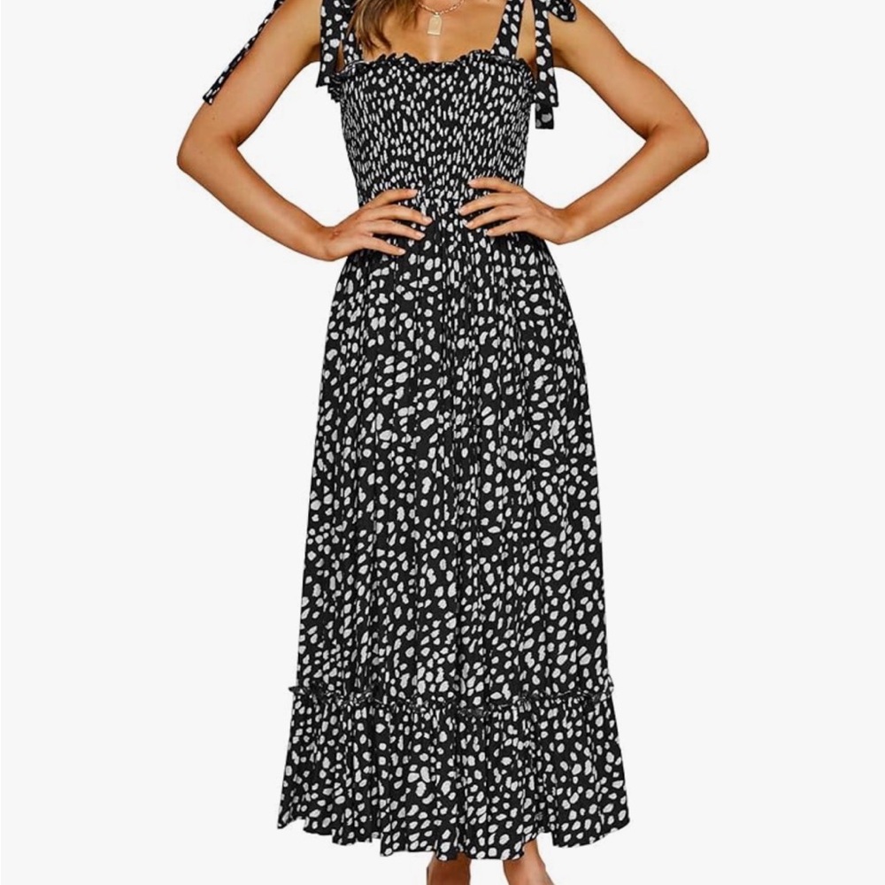 Amazon Black and White Maxi Dress - Picture 1 of 4